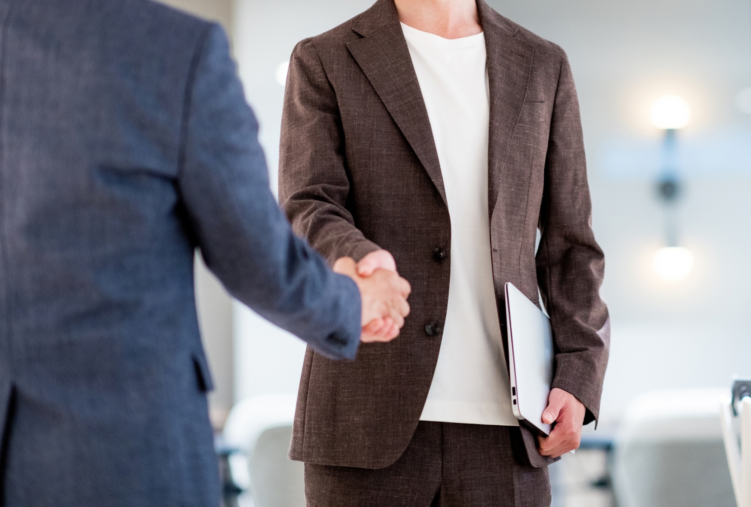 オールブランドアイテム腕時計卸売買付事業